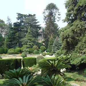 Les Grands Cedres C1 7 Avenue De Fabron Nice